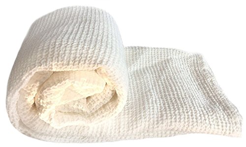 JOWOLLINA XXL Waffelpique Bettüberwurf Plaid Decke Leinenmischung Stonewashed vorgewaschen (220x240 cm, Off White) von JOWOLLINA
