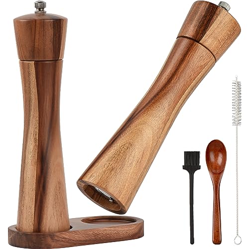 Holz Salz und Pfeffermühle, JOYCEMALL 6 er-Set Einzigartige Pfeffermühle aus Akazienholz - Keramikmahlwerk für jede Mahlgröße - Pfeffer und Salzmühle, Löffel, Untersetzer, 2 Bürste - 21,5cm - Walnuss Holz Salz und Pfeffermühle, JOYCEMALL 6 er-Set Einzigartige Pfeffermühle aus Akazienholz - Keramikmahlwerk für jede Mahlgröße - Pfeffer und Salzmühle, Löffel, Untersetzer, 2 Bürste - 21,5cm - Walnuss von JOYCEMALL