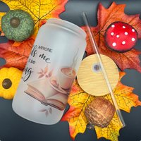 Bookish Glass Tumbler | Buchzitat Trinkglas Gefäß Mit Bambusdeckel Und Strohhalm von JPCraftling
