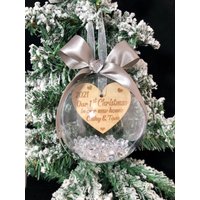 Personalisierte Spielerei, Baumkugeldekoration Unser Neues Zuhause, Weihnachtsgeschenk Kunststoffkugel von JRCraftingStore