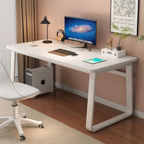 JS Ellie Moderner, einfacher Schreibtisch, Dicker Stahlrahmen für stabile Tragfähigkeit, Tischplatte mit Holzmaserung, Platz für Computer für das Arbeitszimmer im Büro JS Ellie Moderner, einfacher Schreibtisch, Dicker Stahlrahmen für stabile Tragfähigkeit, Tischplatte mit Holzmaserung, Platz für Computer für das Arbeitszimmer im Büro von JS Ellie