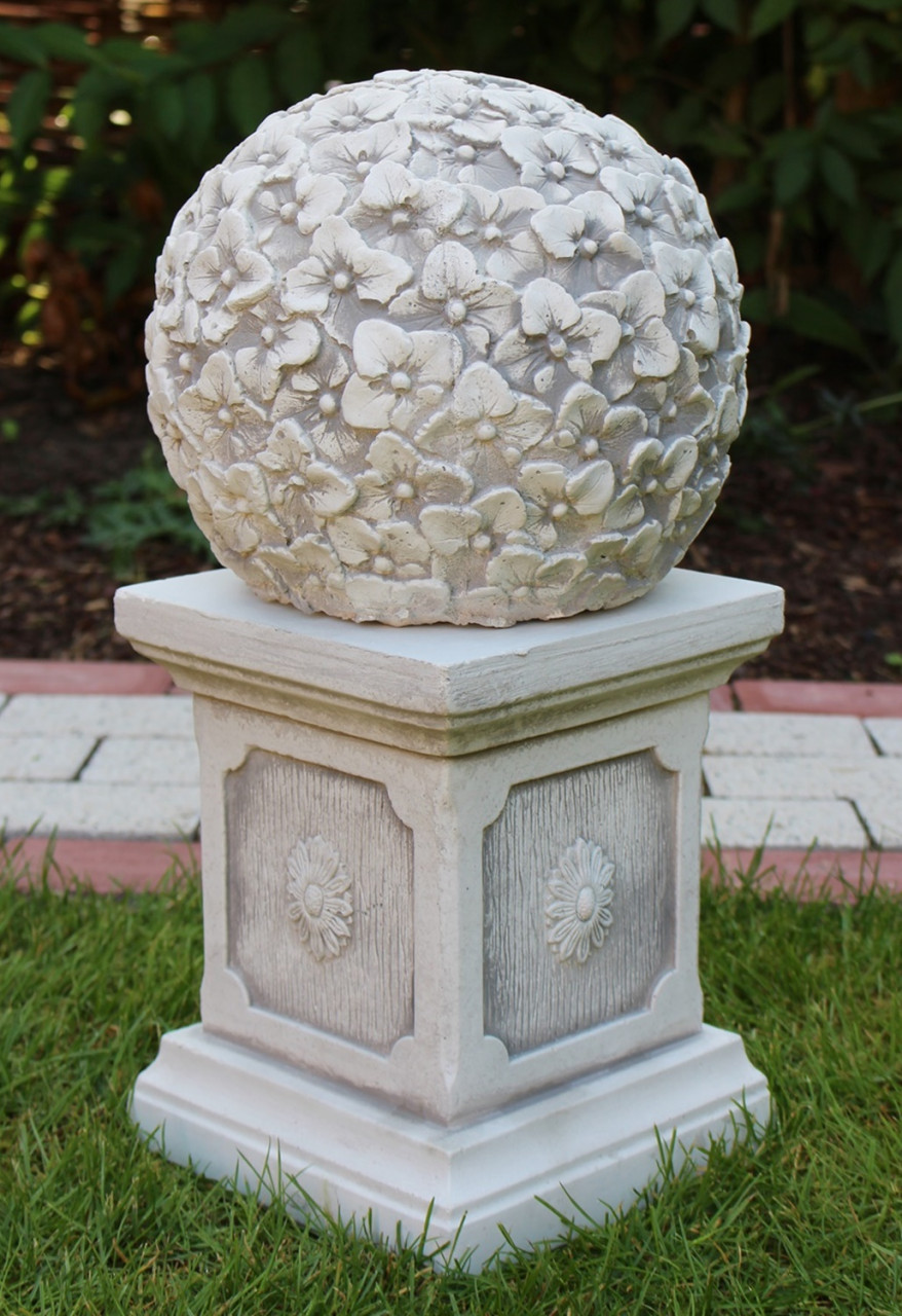 Beton Figur Kugel mit Blumenmotiv auf klassischer Säule H 46 cm Blumen Dekoelement u. Gartenskulptur von JS GartenDeko