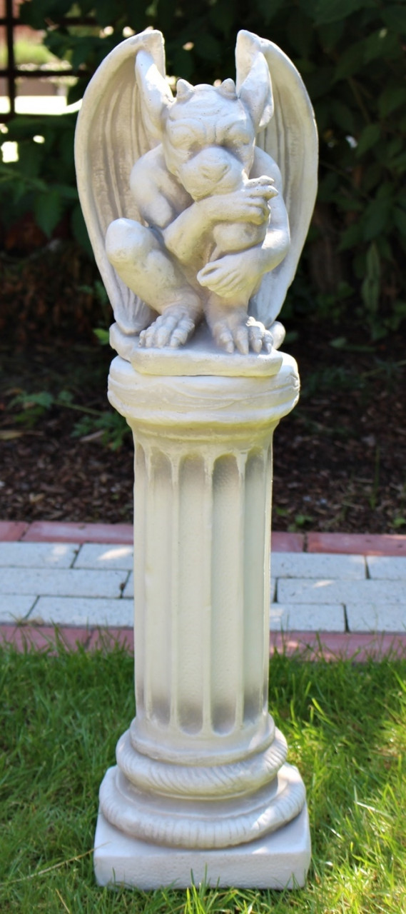 Beton Figur Skulptur Drache Gargoyle auf ionischer Säule H 76 cm Dekofigur Statue Gartenskulptur von JS GartenDeko