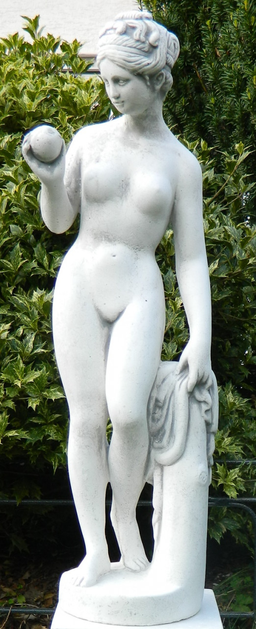 Beton Figur Statue Skulptur Venus von Canova mit Apfel H 59 cm Dekofigur und Gartenskulptur von JS GartenDeko