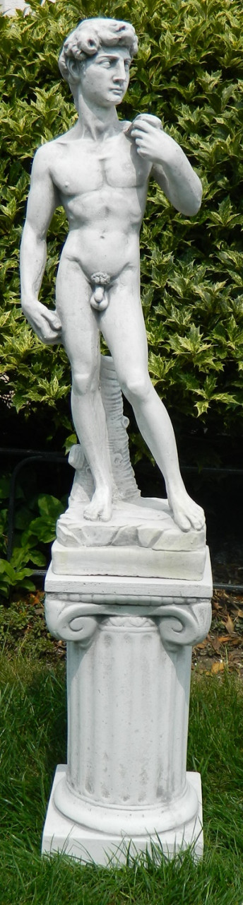 Beton Figuren Statue David von Michelangelo auf ionischer Säule H 91 cm Dekofiguren Gartenskulpturen von JS GartenDeko