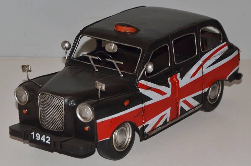 Blechauto Nostalgie Modellauto Oldtimer Automarke Austin Taxi London aus Blech L 31 cm von JS GartenDeko