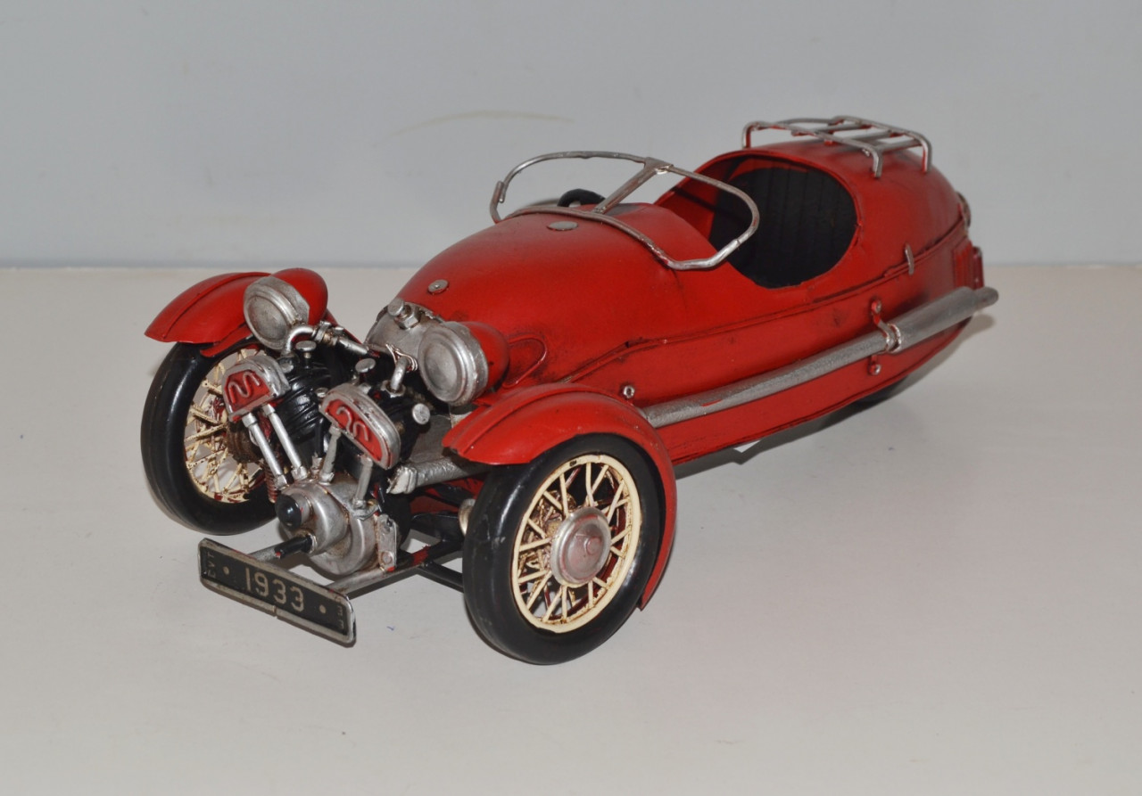 Blechauto Nostalgie Modellauto Oldtimer Automarke Morgan Threewheeler Modell 1933 aus Blech L 34 cm Blechauto Nostalgie Modellauto Oldtimer Automarke Morgan Threewheeler Modell 1933 aus Blech L 34 cm von JS GartenDeko
