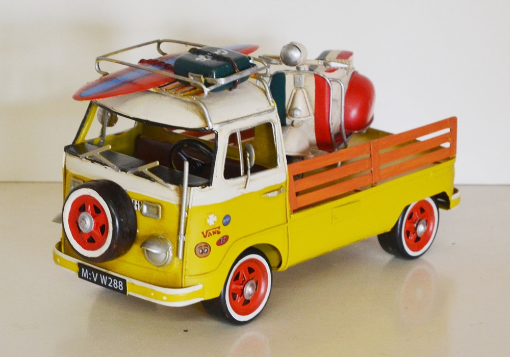 Blechauto Nostalgie Modellauto Urlaubs Camping Bulli in gelb Oldtimer L 26 cm Modellbus aus Blech Blechauto Nostalgie Modellauto Urlaubs Camping Bulli in gelb Oldtimer L 26 cm Modellbus aus Blech von JS GartenDeko