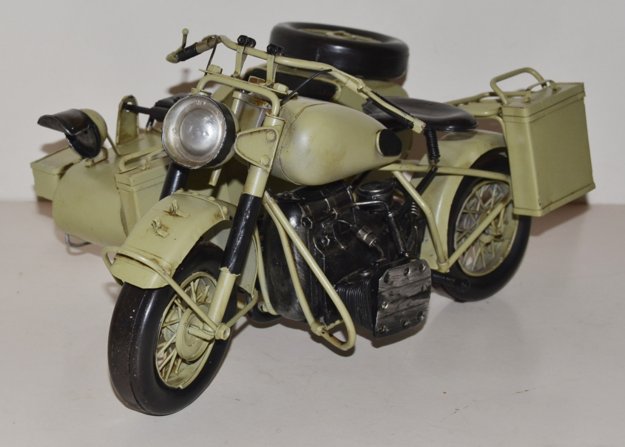 Blechmotorrad Nostalgie Modellauto Oldtimer Marke BMW Militär Motorrad 1944 aus Blech L 39 cm von JS GartenDeko