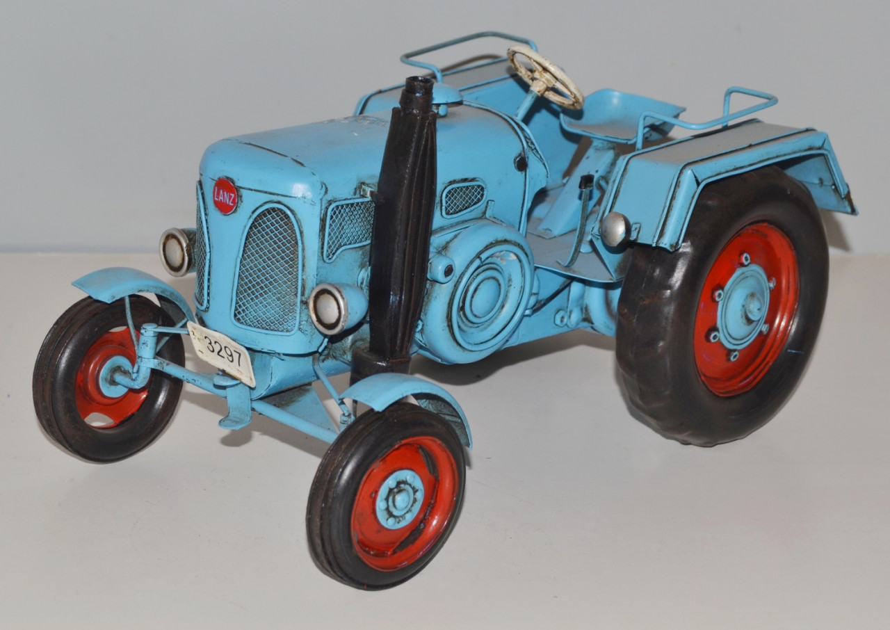 Blechtraktor Nostalgie Modellauto Oldtimer Marke Lanz D 1906 Bulldog Traktor Modell aus Blech L 26cm Blechtraktor Nostalgie Modellauto Oldtimer Marke Lanz D 1906 Bulldog Traktor Modell aus Blech L 26cm von JS GartenDeko