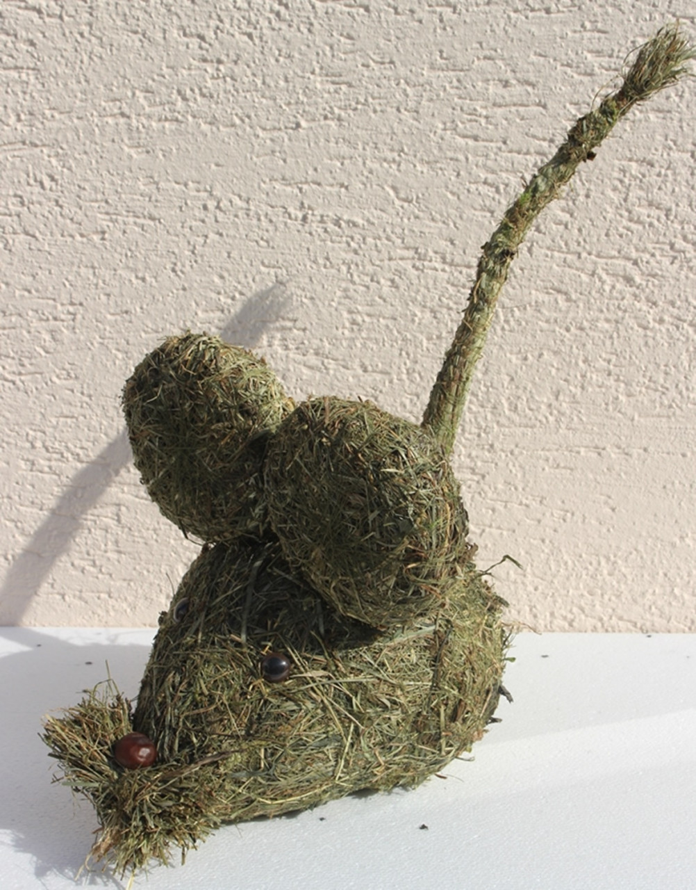 Deko Heu Figur Maus Länge 30 cm Tierfigur aus Naturmaterial Heu zum Basteln Heudeko von JS GartenDeko