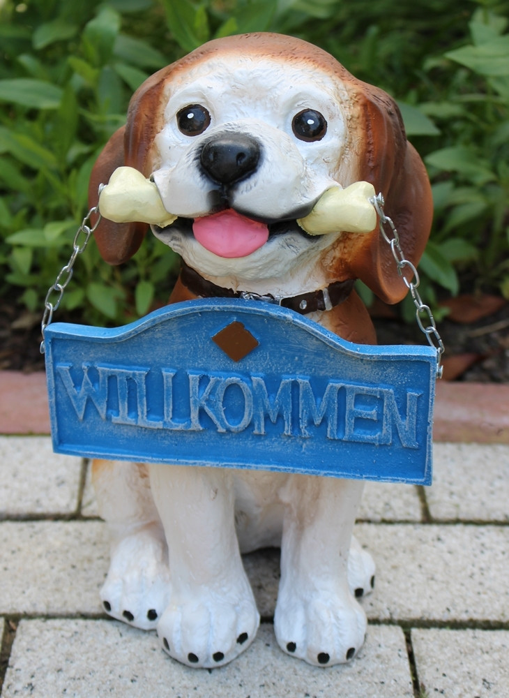 Dekofigur Hund mit "Wilkommen" Schild Deko Figur H 30 cm aus Kunstharz Tierfigur Garten Figur von JS GartenDeko