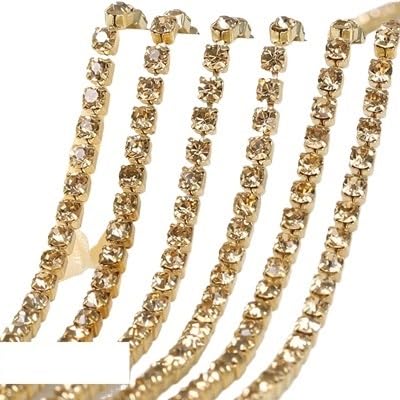 JTKSSCS Strassband 3 Yards/Stück 17 Farben Glaskristall-Strasskette mit Goldener Unterseite for Aufnähen auf Tassenketten for Selbernähen von Kleidungszubehör(Lt col Topaz,SS6(2.0mm)) von JTKSSCS