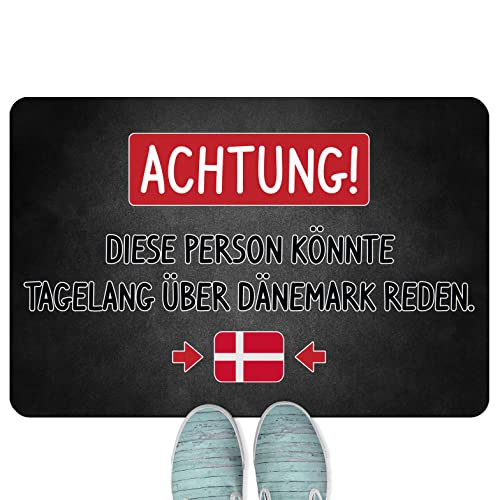 JUNIWORDS Fußmatte, Achtung! Diese Person könnte tagelang über Dänemark reden, 60 x 40 cm, randlos (1006148) von JUNIWORDS