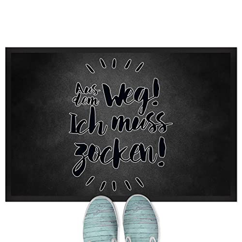 JUNIWORDS Fußmatte, Aus dem Weg! Ich muss zocken!, 60 x 40 cm, mit Gummirand (1008552) von JUNIWORDS