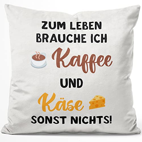 JUNIWORDS Kissen, Zum Leben Brauche ich Kaffee und Käse, sonst Nichts, 40 x 40 cm, Flauschig Samtweich Weich (1005376) von JUNIWORDS