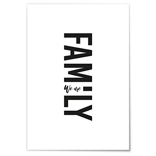 JUNIWORDS Poster mit/ohne Holzrahmen - Wähle ein Motiv - We are family - Wähle eine Größe - 40 x 60 cm (L) ohne Rahmen von JUNIWORDS
