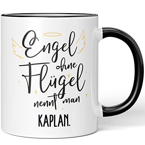 JUNIWORDS Tasse, Engel ohne Flügel nennt man Kaplan, Schwarz (5169031) von JUNIWORDS