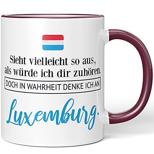 JUNIWORDS Tasse, Sieht vielleicht so aus, als würde ich dir zuhören. Doch in Wahrheit denke ich an Luxemburg (1001311), Wähle Farbe, Bordeaux von JUNIWORDS