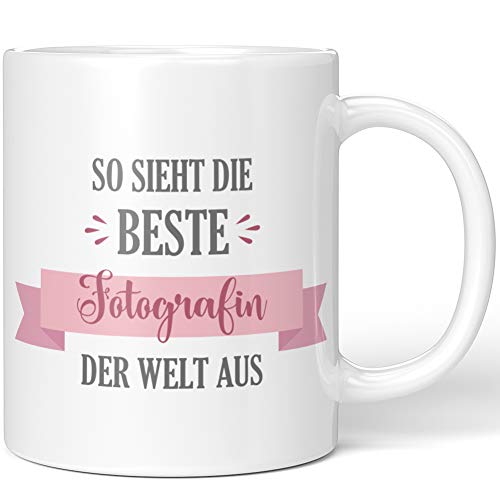 JUNIWORDS Tasse, So sieht die beste Fotografin der Welt aus, Wähle Farbe, Weiß von JUNIWORDS