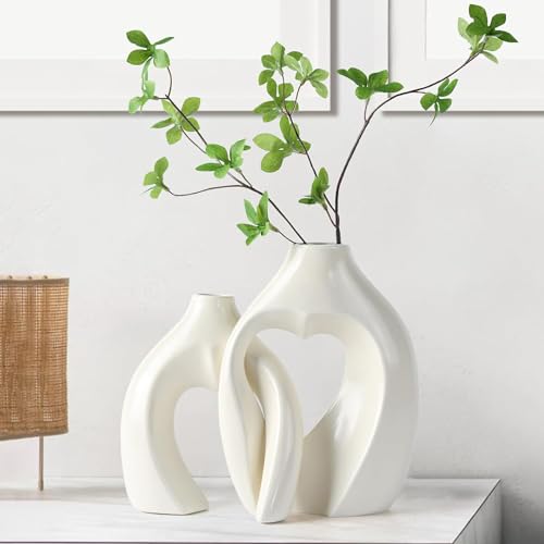 Design Keramik Vase, 2er Set beige Deko Vase für Pampasgras, Vasen Mit herzförmige Loch Nordic Ring Form Moderne Wohnkultur von JUZAI