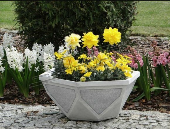 Blumenkübel Pflanz Kübel Dekoration Figur Blumentöpfe Garten Vasen von JV Möbel