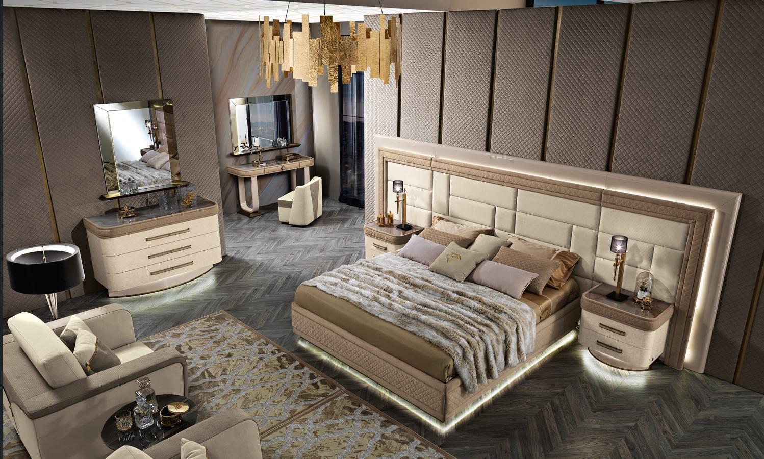 Design Luxus Schlafzimmer Bett 2x Nachttische Kommode Garnitur Betten 8tlg.Set Design Luxus Schlafzimmer Bett 2x Nachttische Kommode Garnitur Betten 8tlg.Set von JV Möbel