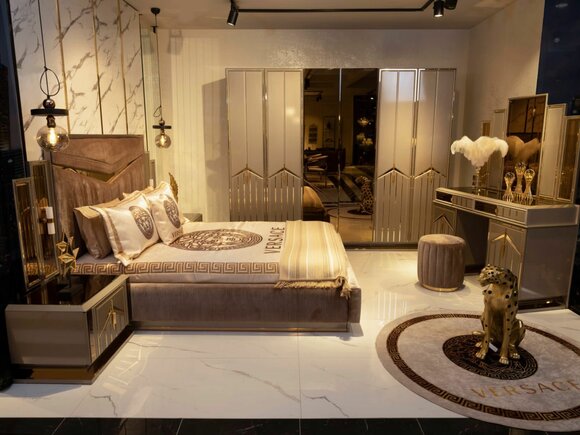 Design Schlafzimmer Komplett Set Bett Nachttisch Kommode Neu Italien 6 tlg. Sets Design Schlafzimmer Komplett Set Bett Nachttisch Kommode Neu Italien 6 tlg. Sets von JV Möbel