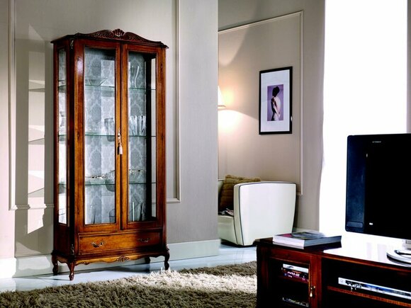 Designer Luxus Holz Vitrine Braun 2 Glas Türen 1 Schublade Italienische Möbel Designer Luxus Holz Vitrine Braun 2 Glas Türen 1 Schublade Italienische Möbel von JV Möbel