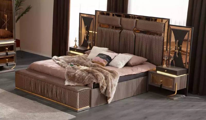 Garnitur Doppelbett Beige Nachttische Schlafzimmer Bett Set 4tlg Bank von JV Möbel