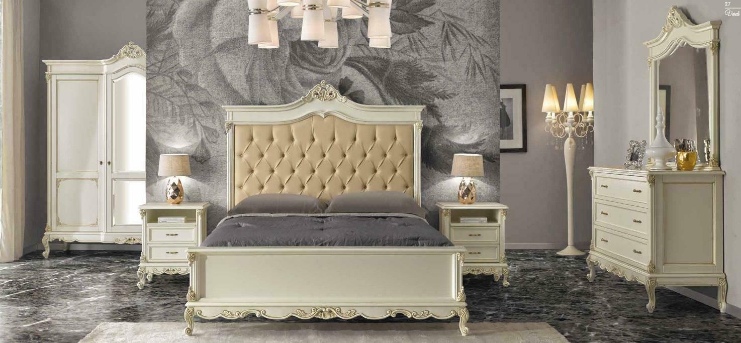 Italienische Barock Stil Möbel Schlafzimmer 5tlg. Set Bett Anrichte Nachttische von JV Möbel