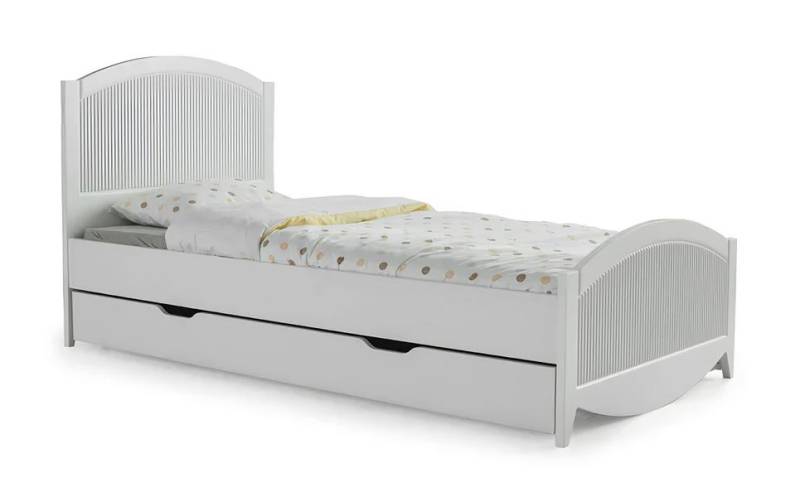Kinderbett Ein gemütlicher Schlafplatz für Kinder Bett mit Schubladen von JV Möbel