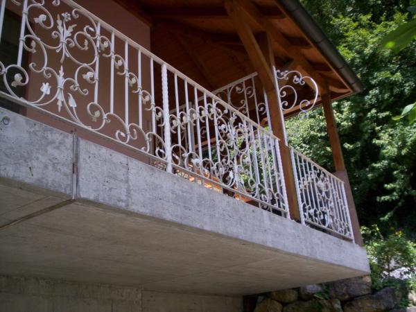 Klassische Stahl Treppe Schmiedeeisen Treppen Balkon Geländer Maßfertigung 113 Klassische Stahl Treppe Schmiedeeisen Treppen Balkon Geländer Maßfertigung 113 von JV Möbel