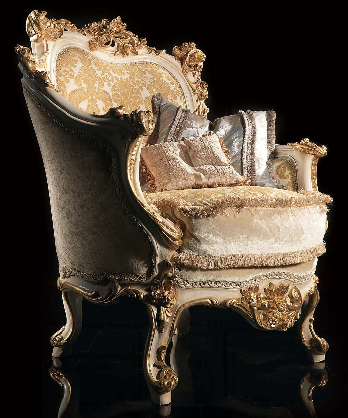 Klassischer Sessel Sofa Couch Stuhl Fernseh Clubsessel Italienische Möbel Neu Klassischer Sessel Sofa Couch Stuhl Fernseh Clubsessel Italienische Möbel Neu von JV Möbel