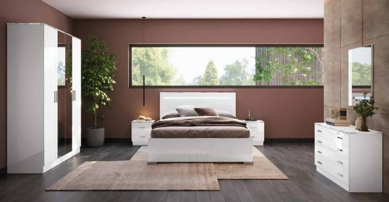 Komplettes Schlafzimmer Set Schrank Bett Nachttische Spiegel Kommode 5tlg von JV Möbel