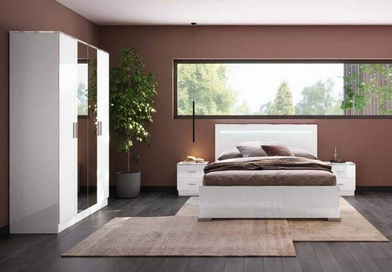 Komplettes Schlafzimmer Set Spiegel Kommode Bett Schrank Nachttische 4tlg von JV Möbel