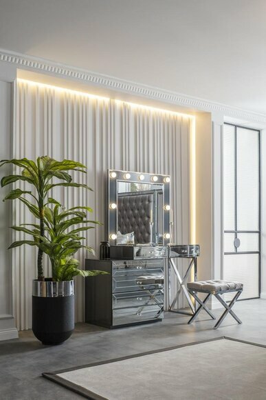 Luxuriöser Frisiertisch Designer Schlafzimmer Schminktisch Spiegel 2tlg Luxuriöser Frisiertisch Designer Schlafzimmer Schminktisch Spiegel 2tlg von JV Moebel