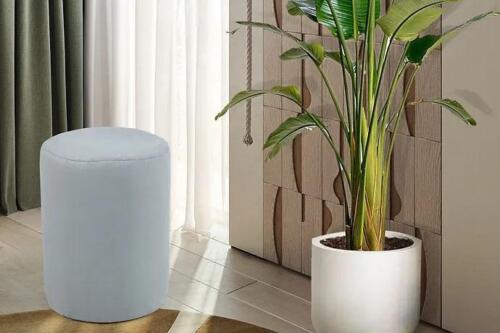 Luxuriöser Sitzhocker mit weißem Textilbezug und MDF-Gestell Neu von JV Möbel