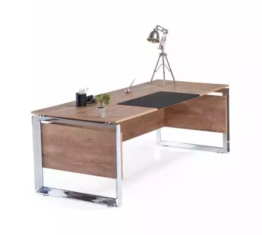 Moderner Brauner Schreibtisch Büro Möbel Holz Arbeitszimmer Design Stil Moderner Brauner Schreibtisch Büro Möbel Holz Arbeitszimmer Design Stil von JV Möbel