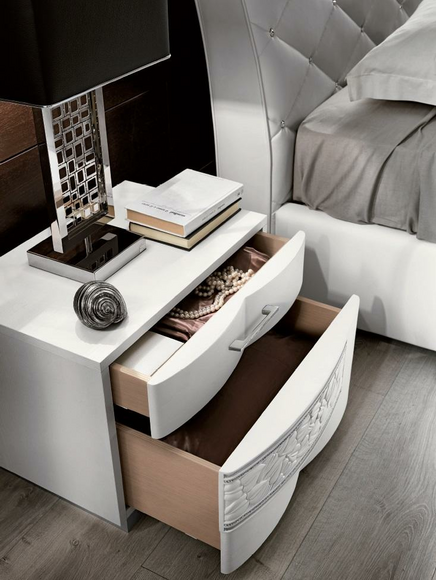 Nachttische Nachttisch Design Konsolen Beistell Tisch Neu Nachtkonsolen Modern Nachttische Nachttisch Design Konsolen Beistell Tisch Neu Nachtkonsolen Modern von JV Möbel