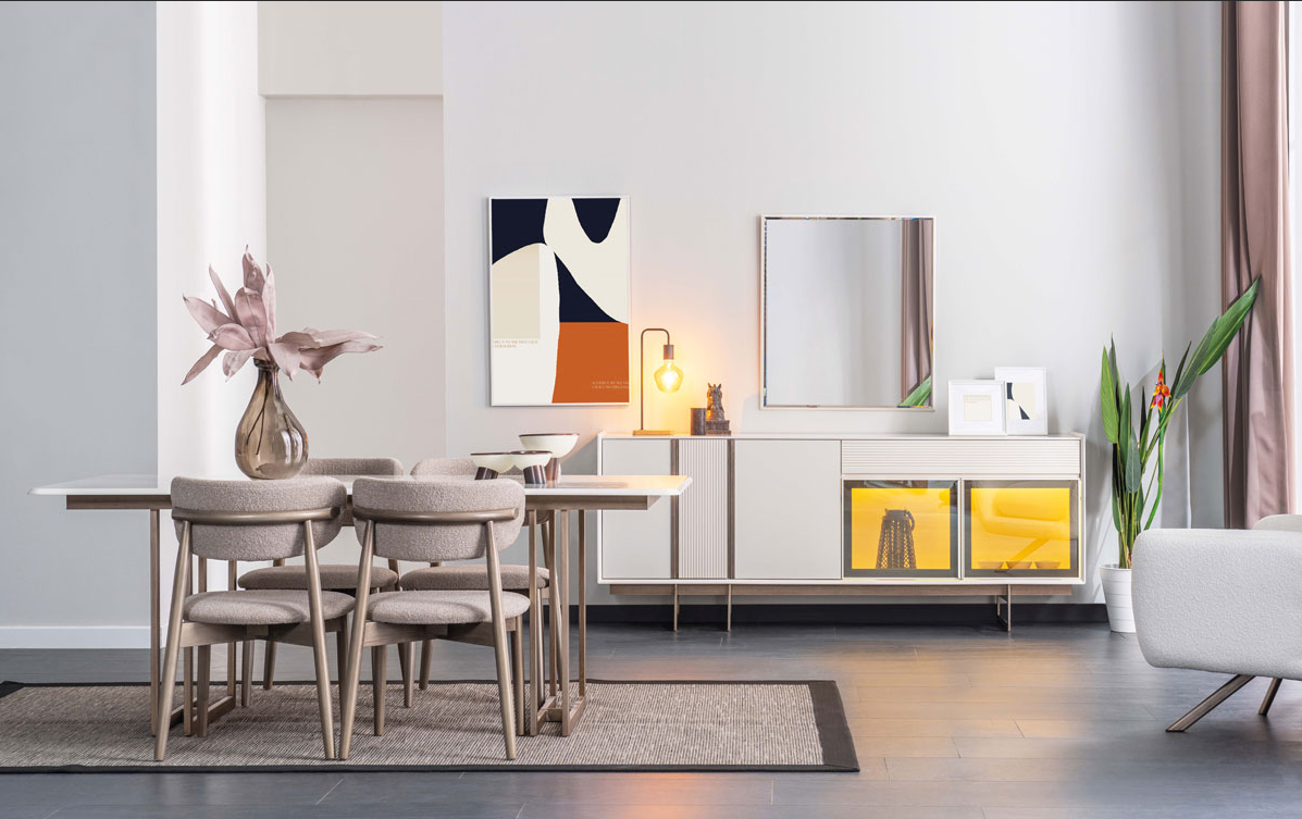 Robustes Esszimmer Set Luxuriöser Esstisch 4x Polsterstühle Anrichte Robustes Esszimmer Set Luxuriöser Esstisch 4x Polsterstühle Anrichte von JV Möbel