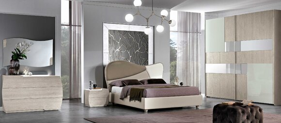 Set 6tlg Schlafzimmer Bett Nachttisch Kommode Spiegel Kleiderschrank Garnitur von JV Möbel