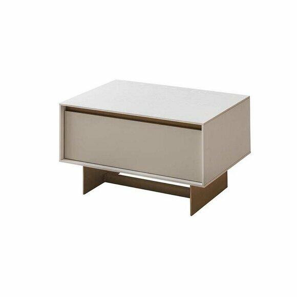 Stilvoller Beiger Nachttisch Schlafzimmer Nachtkästchen Edle Holz Möbel von JV Moebel