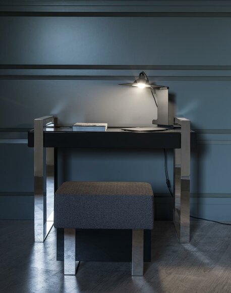 Tische Sekretär Konsolen Tisch Schreibtisch Schminkt Hocker Italienische 2tlg. von JV Möbel