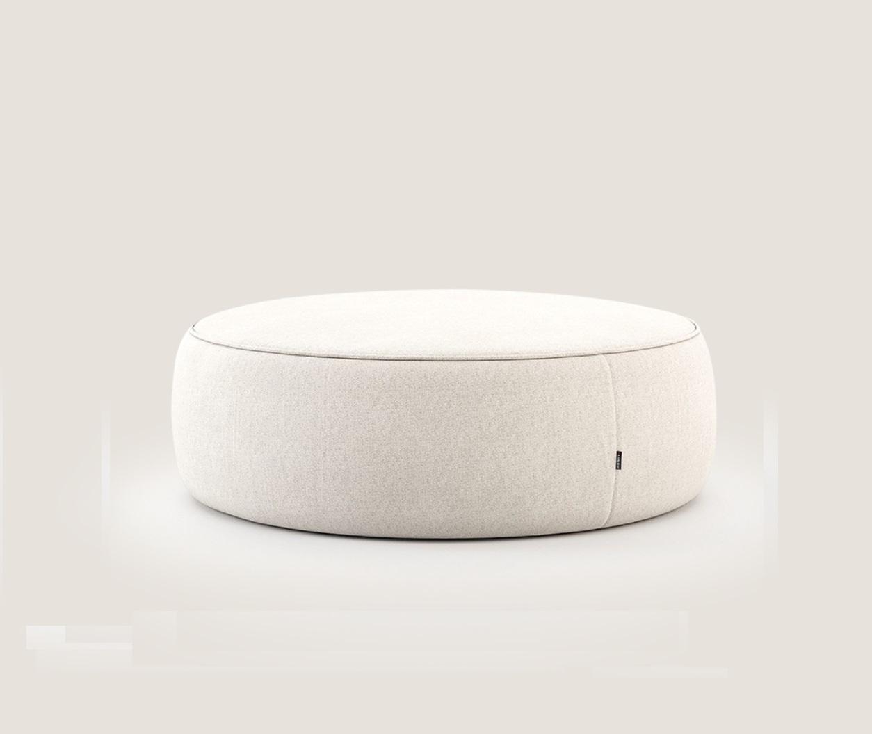 Weißer Luxus Polster Hocker Rundhocker Sitzmöbel Designer Stilvolle Möbel1 Weißer Luxus Polster Hocker Rundhocker Sitzmöbel Designer Stilvolle Möbel1 von JV Möbel