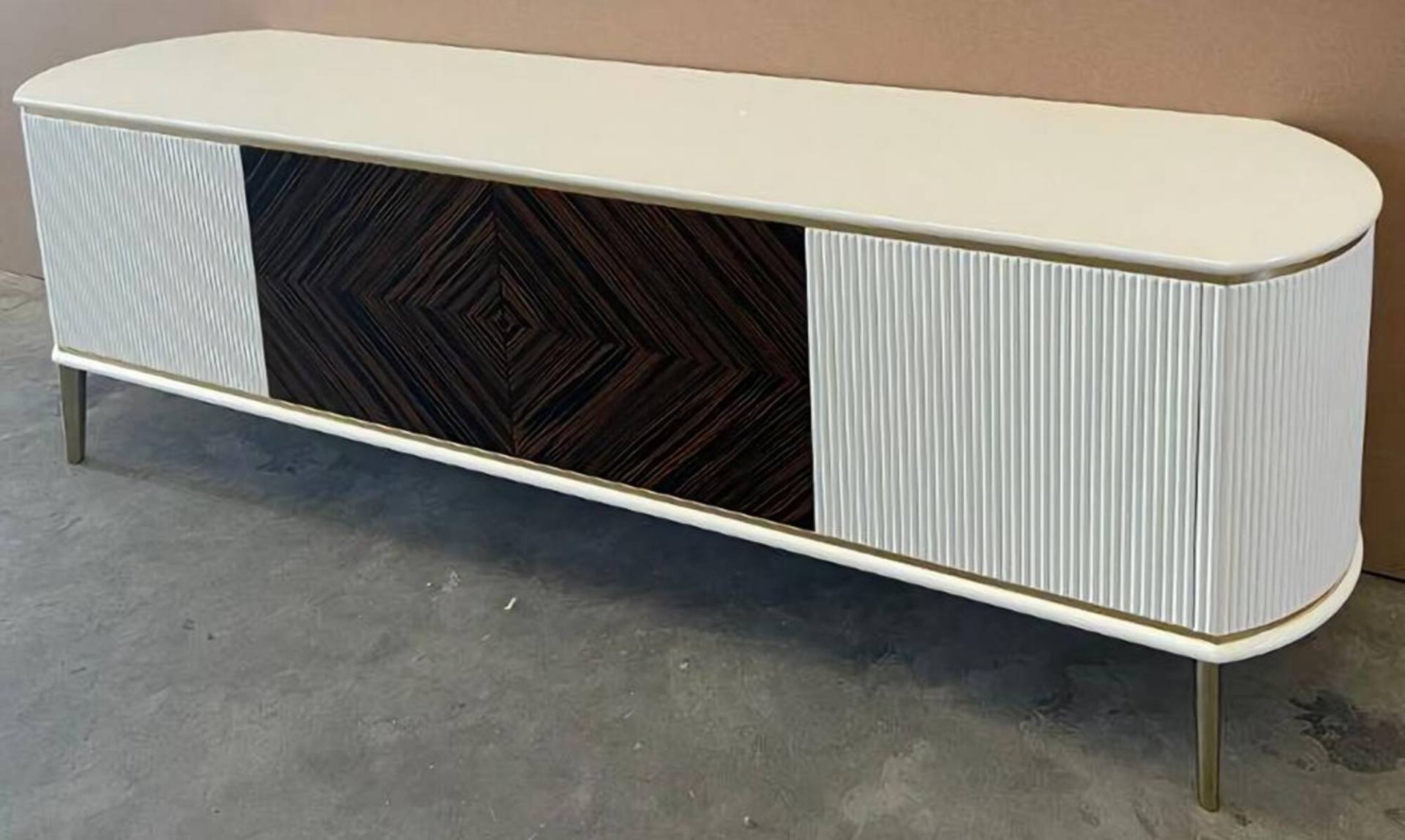 tv Lowboard Luxus Wohnwand Wohnzimmer rtv Ständer Holz Fernseher Ständer tv Lowboard Luxus Wohnwand Wohnzimmer rtv Ständer Holz Fernseher Ständer von JV Möbel