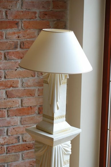 Design Tischleuchte Tisch Leuchten Leuchte Lampe Klassische Beleuchtung von JVMoebel