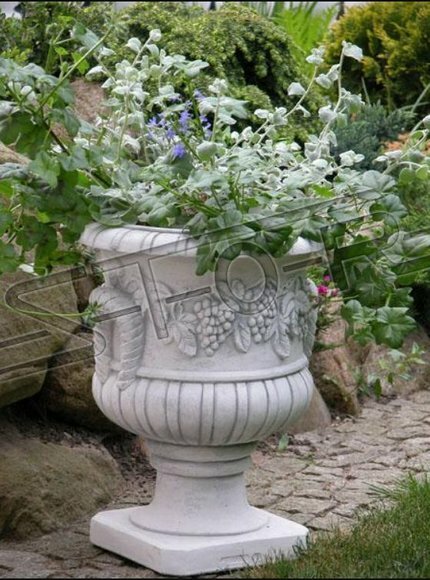 Blumentöpfe Kasten Topf Blumen Töpfe XXL Beton Garten Terrasse Skulptur von JVmoebel