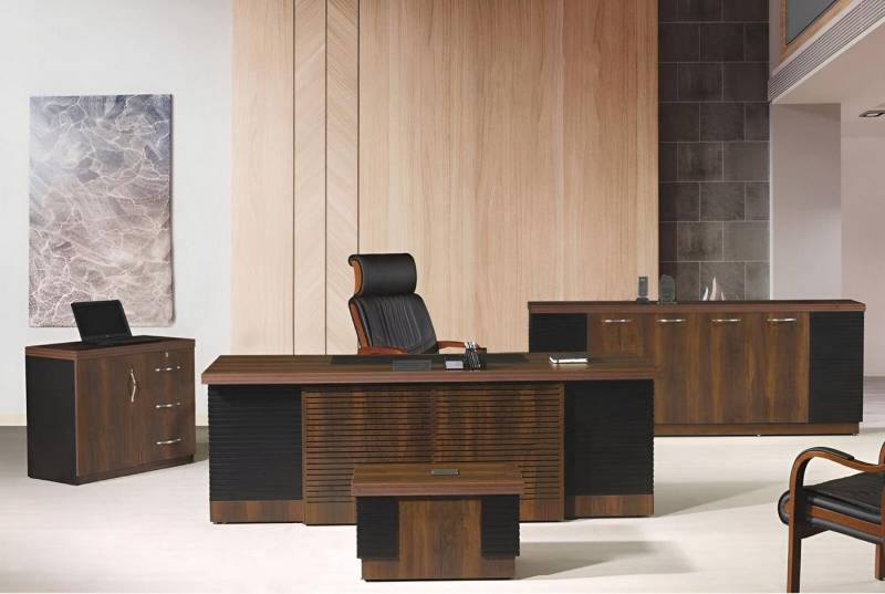 JVmoebel Arbeitstisch Bürotisch Büromöbel Komplettbüro Schreibtisch Set 4tlg Holz Braun Büro (4-St., 1x Bürotisch + 1x Kommode + 1x Couchtisch + 1x Schrank ohne Sessel), Made in Europa von JVmoebel