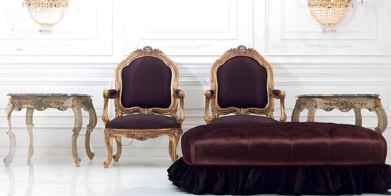 JVmoebel Sessel Couchtisch Tisch Beistelltisch Wohnzimmertisch Holz Royal Beistell (2x Beistelltisch + 2x Stühle + Hocker), Made in Italy von JVmoebel